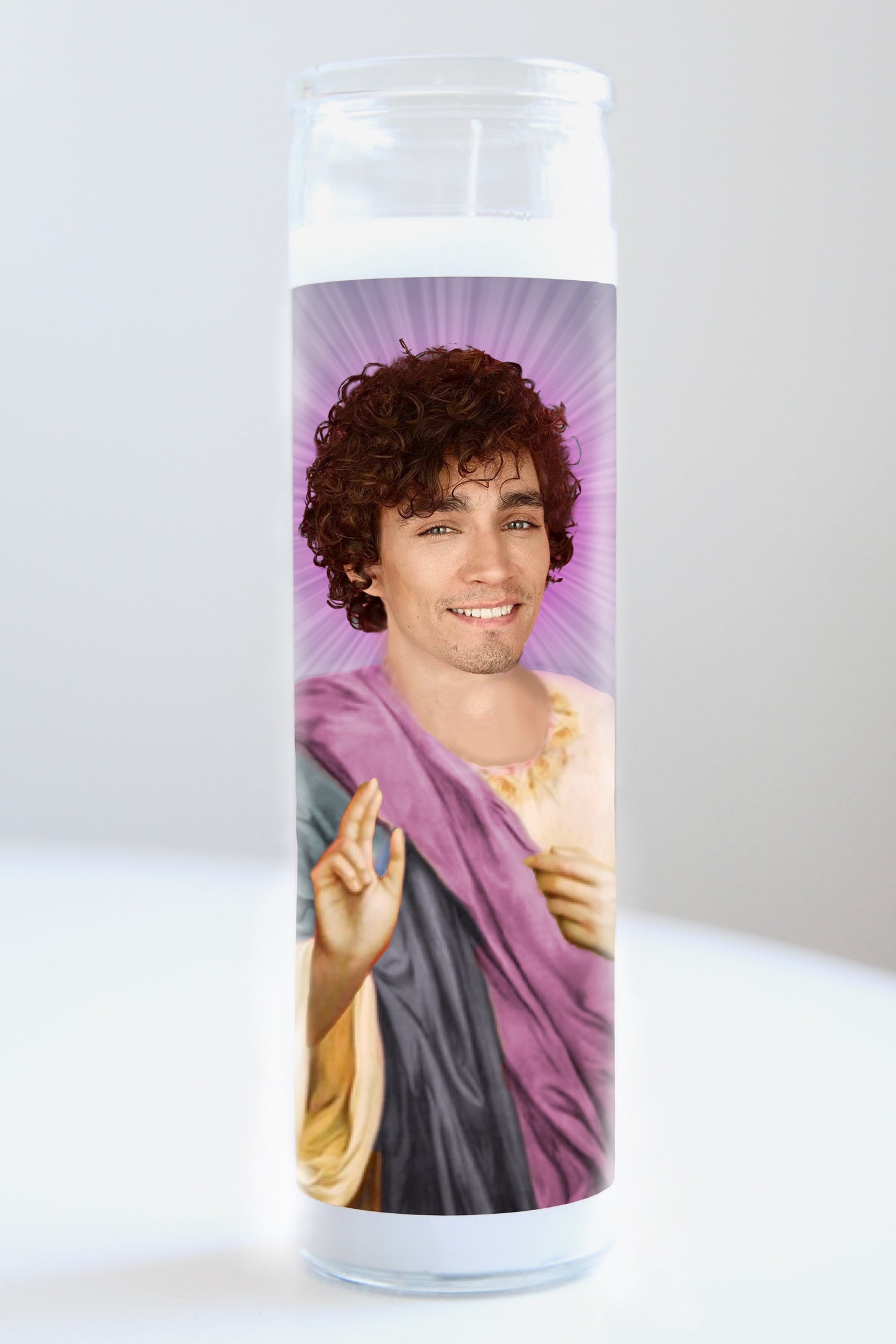 Robert Sheehan