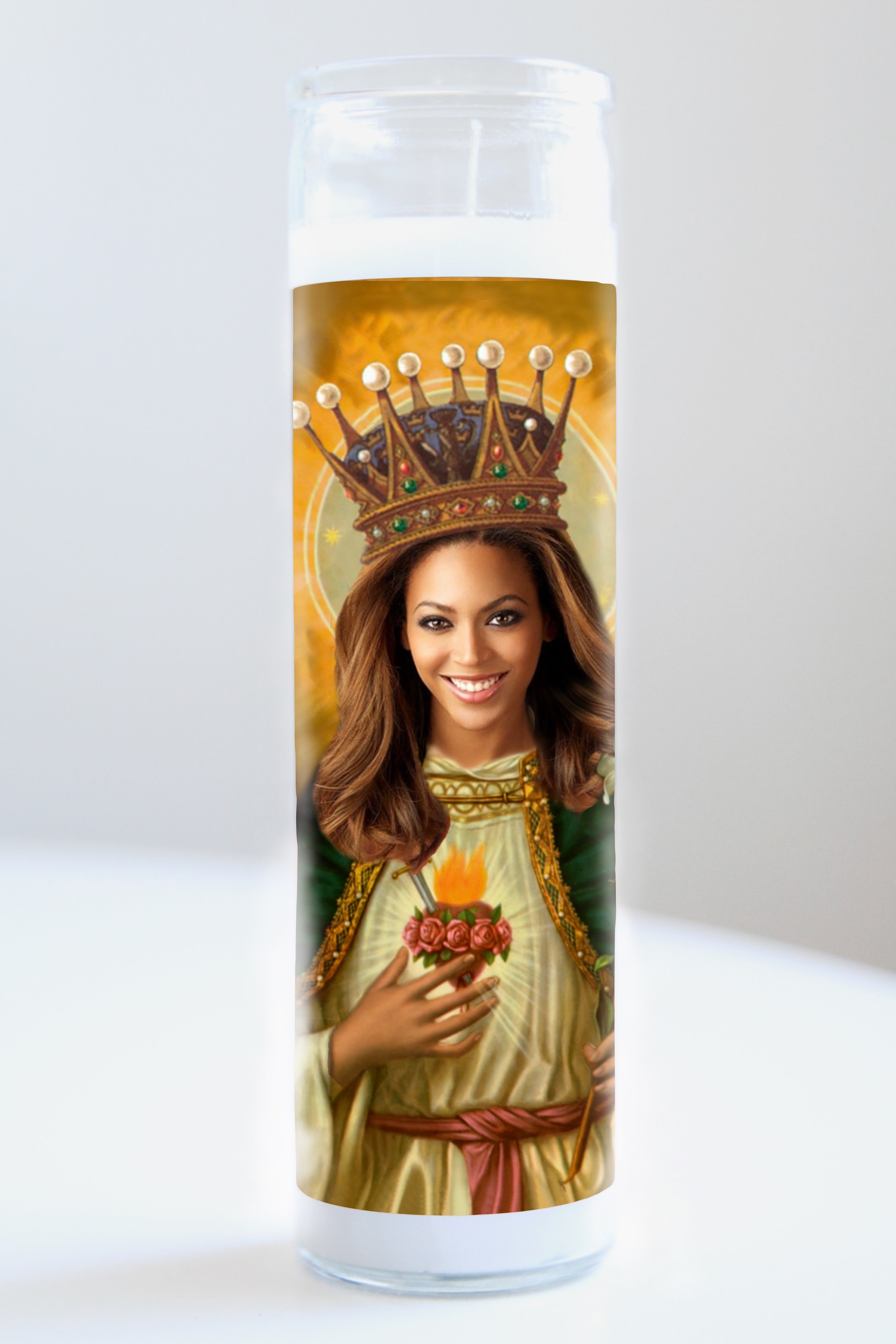 Beyonce Saint Candle – Illuminidol