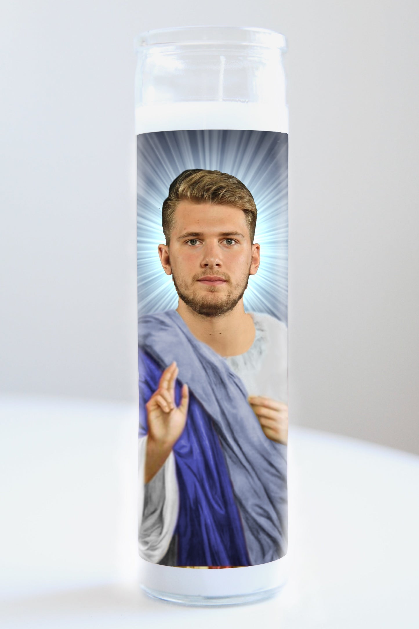 Luka Dončić Team Colors Candle